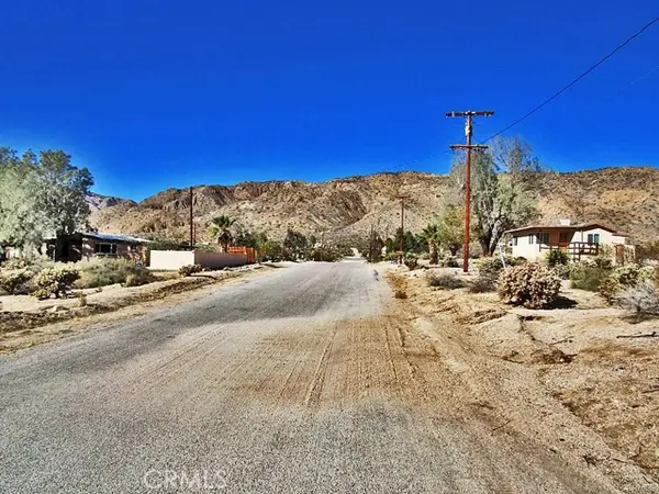 8675 Highland Road, Morongo Valley, CA 92256