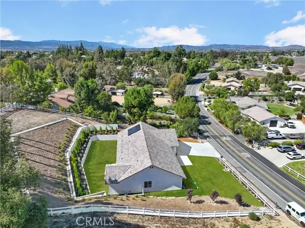 30233 Del Rey Road, Temecula, CA 92591