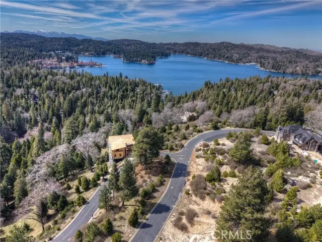 127 Mill Pond Drive, Lake Arrowhead, CA 92352 - #3