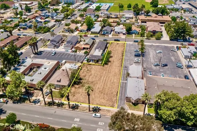 210 Riverside Avenue, Rialto, CA 92376 - #2