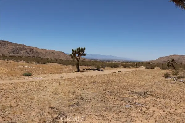 5 Jackson, Apple Valley, CA 92307