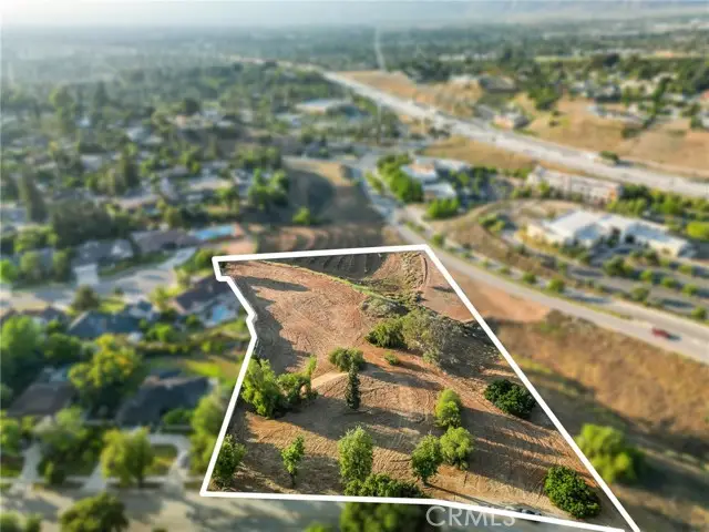 221 Sunset Drive, Redlands, CA 92373 - #1