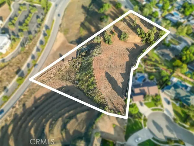 221 Sunset Drive, Redlands, CA 92373 - #2