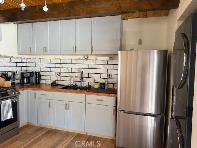 828 Sherwood Boulevard, Big Bear City, CA 92314 - #3