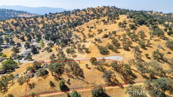 18750 Alameda Pl, Tehachapi, CA 93561