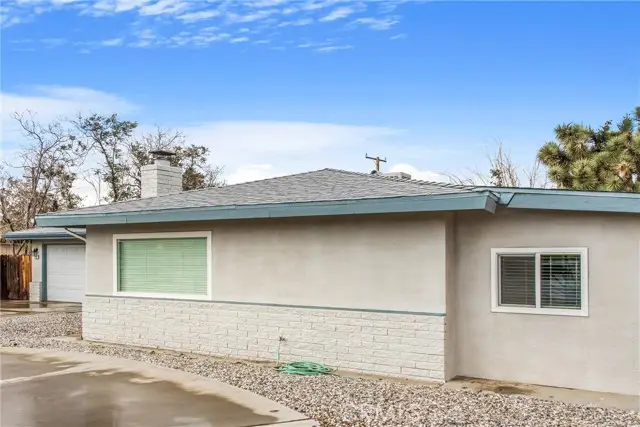 16182 Spruce Street, Hesperia, CA 92345 - #3