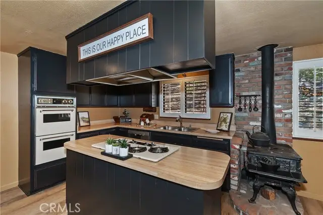 29 Lakeview, Fawnskin, CA 92333 - Image #3