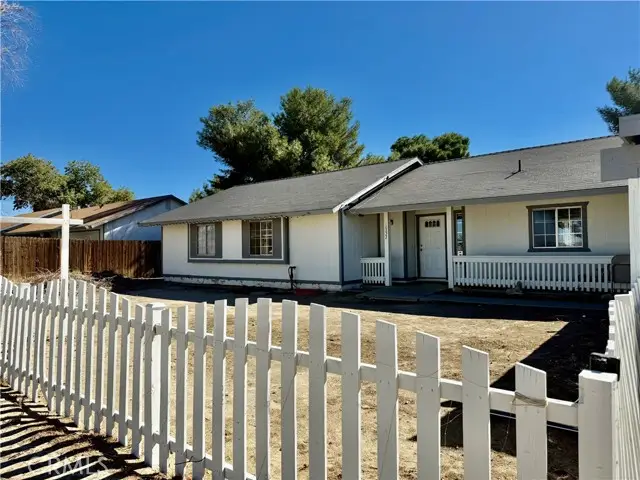 16622 Mossdale, Lancaster, CA 93535 - #2