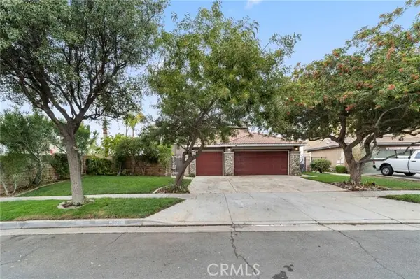 879 Derby, Corona, CA 92882