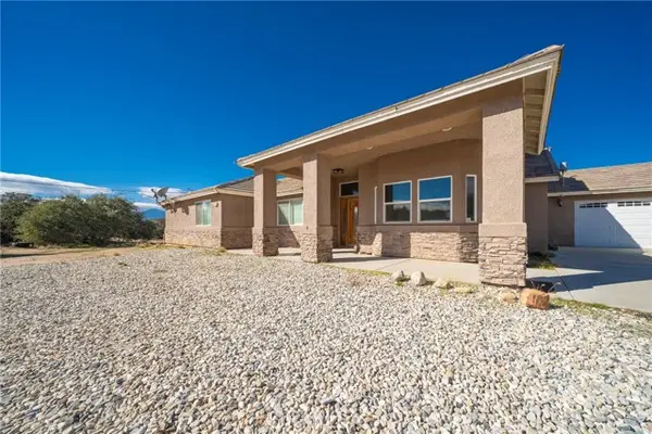 5378 Bellflower Street, Hesperia, CA 92344