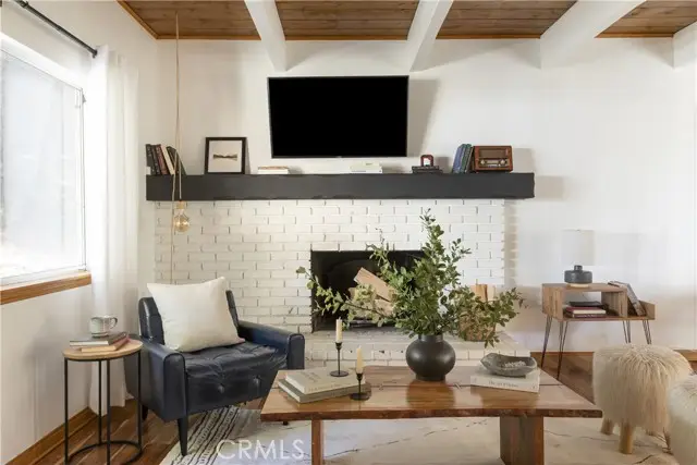 416 Klamath Drive, Lake Arrowhead, CA 92352 - Image #2