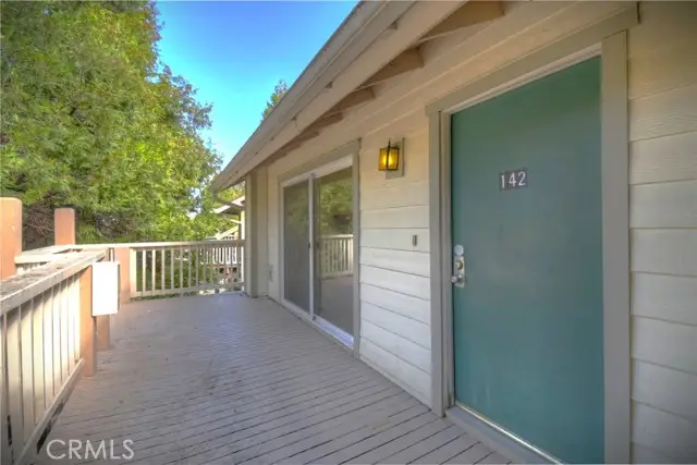 142 Rockledge Lane, Lake Arrowhead, CA 92352 - Image #1