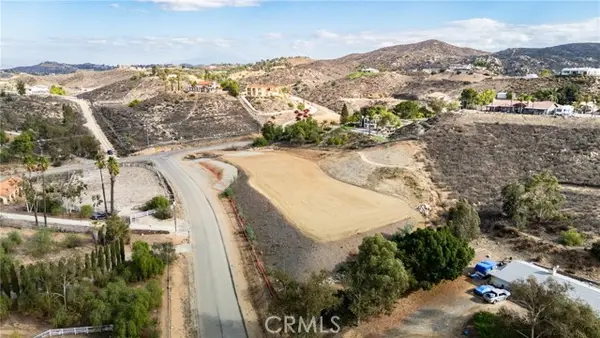 14735 Descanso, Perris, CA 92570