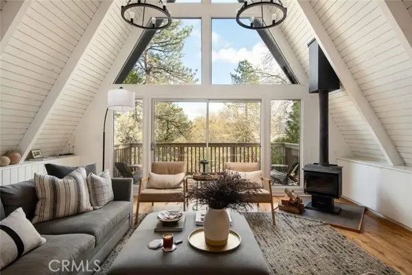 27582 North Bay, Lake Arrowhead, CA 92352