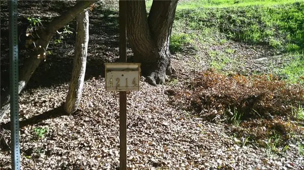 4214 Elzevir Road, Woodland Hills, CA 91364