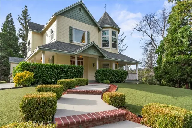 27601 Cedarwood Drive, Lake Arrowhead, CA 92352 - #1