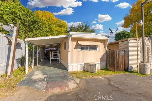 2075 W Rialto  #29, San Bernardino, CA 92410 - Image #2