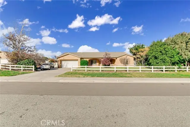 1075 Charles Street, Banning, CA 92220 - #2