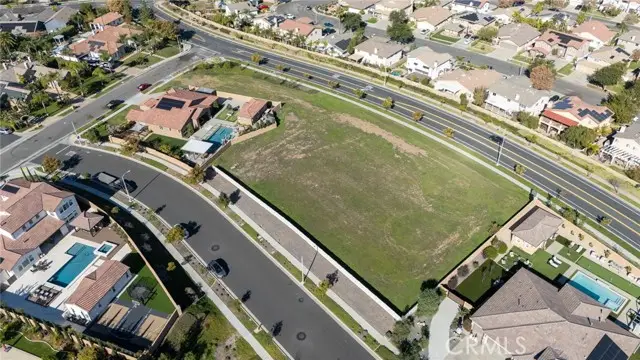 1345 Sallie Jeffreys Way, Corona, CA 92881 - #3