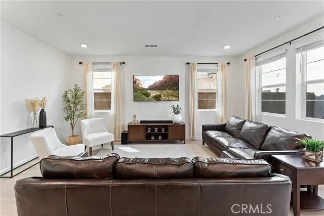 4010 Summer Way, Corona, CA 92883 - #2