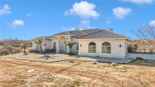 6086 Pythagoras, Hesperia, CA 92344 - Image #3