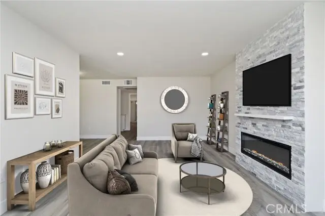 622 Santa Fe  #6, Hemet, CA 92543 - #2