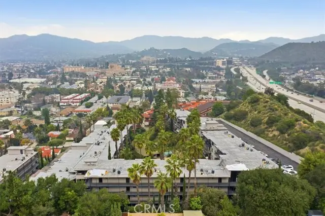 1517 Garfield  #32, Glendale, CA 91205 - Image #1