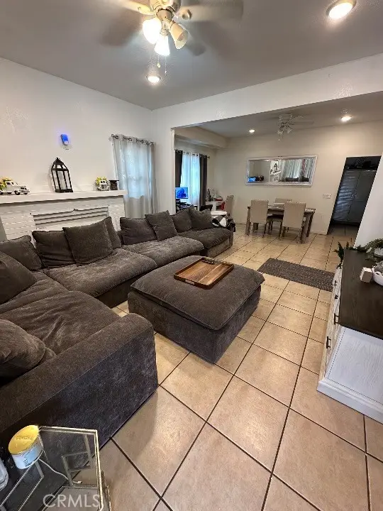 363 Olive, San Bernardino, CA 92410 - #3