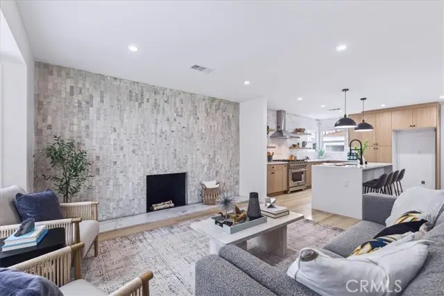 3825 Edgehill Drive, Los Angeles, CA 90008 - #2