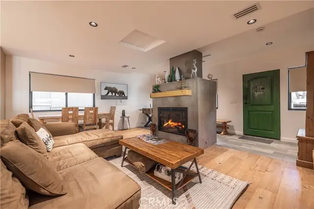 259 Victoria, Sugarloaf, CA 92386 - #2