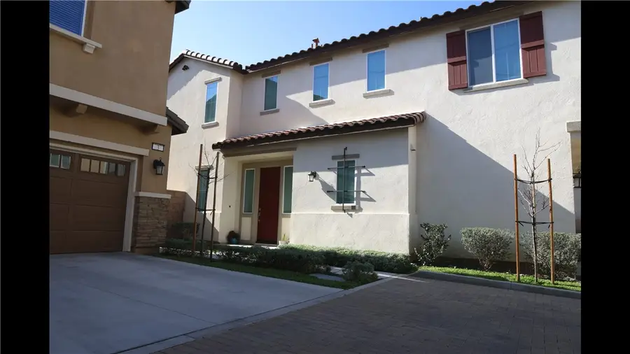 16255 Castello  #2, Fontana, CA 92336 - Image #2