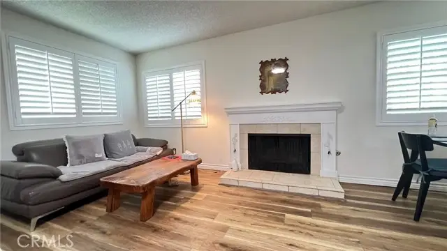 306 Thornton, Hemet, CA 92543 - Image #3