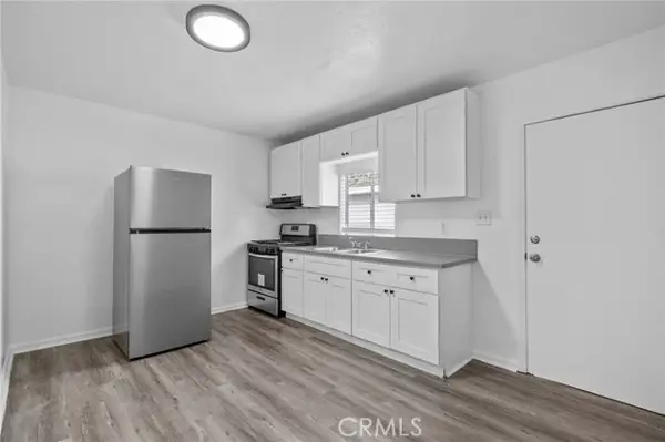 9538 Compton, Los Angeles, CA 90002