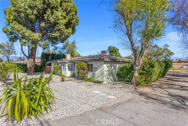 193 Maple Avenue, Fontana, CA 92335 - #1