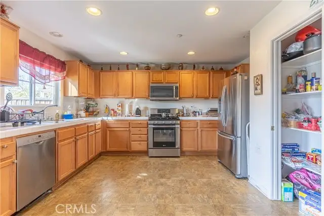 9131 Santa Barbara Drive, Riverside, CA 92508 - #3