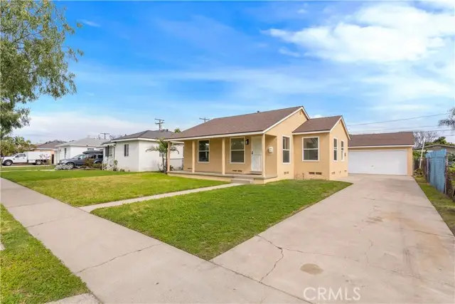 609 Townsend Street, Santa Ana, CA 92703 - #3