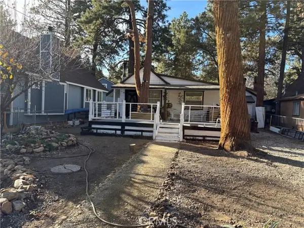 402 Holmes, Sugarloaf, CA 92386