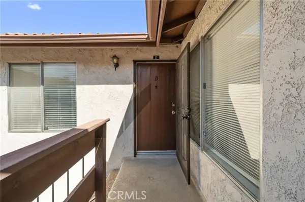 1305 Brentwood Circle  #D, Corona, CA 92882