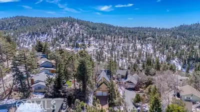 32455 Scandia, Running Springs, CA 92382 - #2