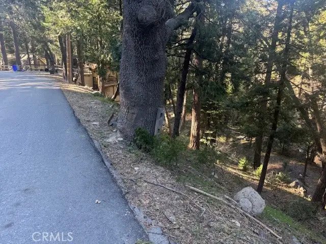 0 Valle, Crestline, CA 92325 - #3