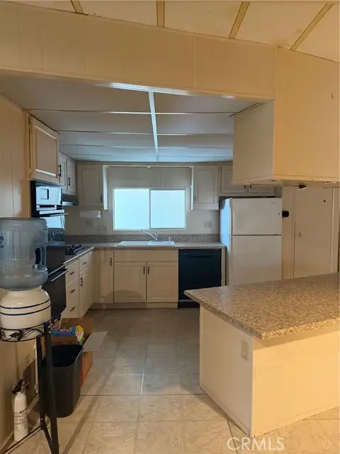 725 W Thornton Ave  #109, Hemet, CA 92543 - #3