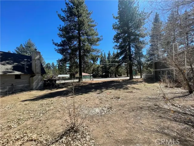 109 North Shore Drive, Big Bear City, CA 92314 - #2