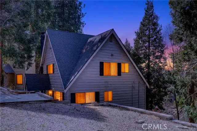 104 Highway 173, Lake Arrowhead, CA 92352 - #2