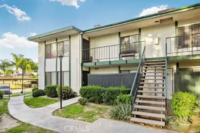 1735 Washington F14  #F14, Colton, CA 92324 - #2