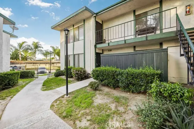 1735 Washington F14  #F14, Colton, CA 92324 - #3