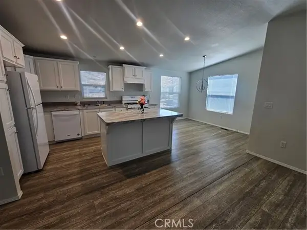 999 Santa Fe Avenue  #66, San Jacinto, CA 92583