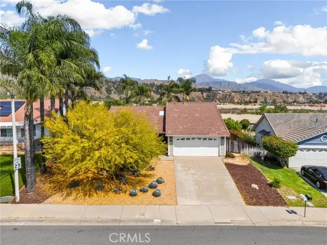 6871 Grove Avenue, Highland, CA 92346 - #2