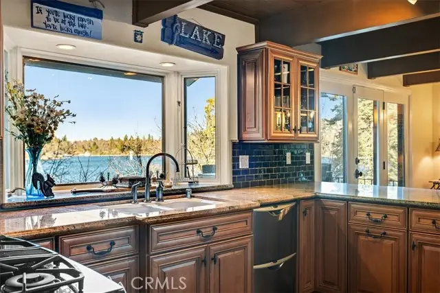 28906 Palisades Drive, Lake Arrowhead, CA 92352 - #3