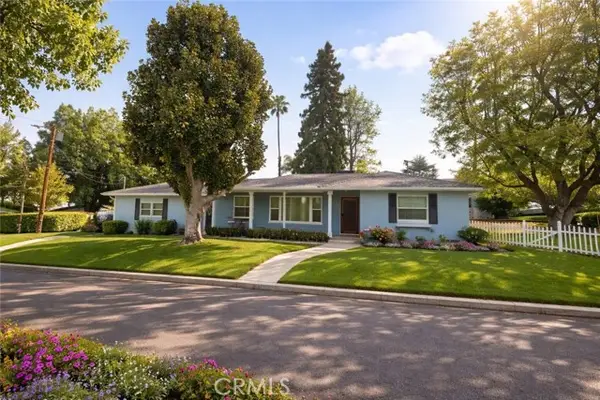 1329 La Loma Dr., Redlands, CA 92373