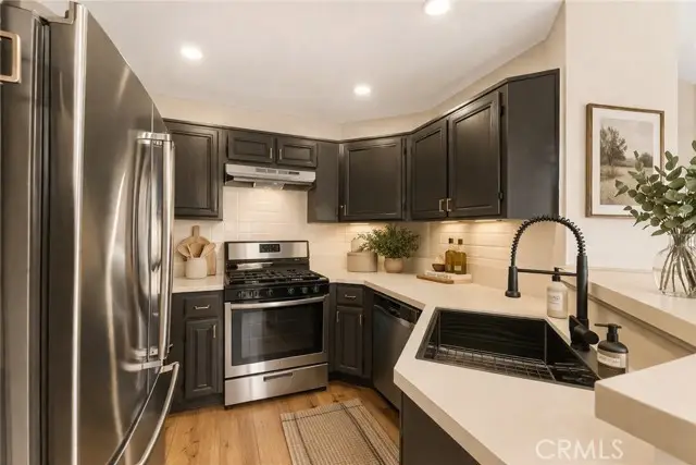 2588 Avenida Del Vista  #J202, Corona, CA 92882 - #3